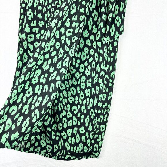 Vici Leopard Wrap Midi Skirt Size Medium Green Black - Picture 4 of 6